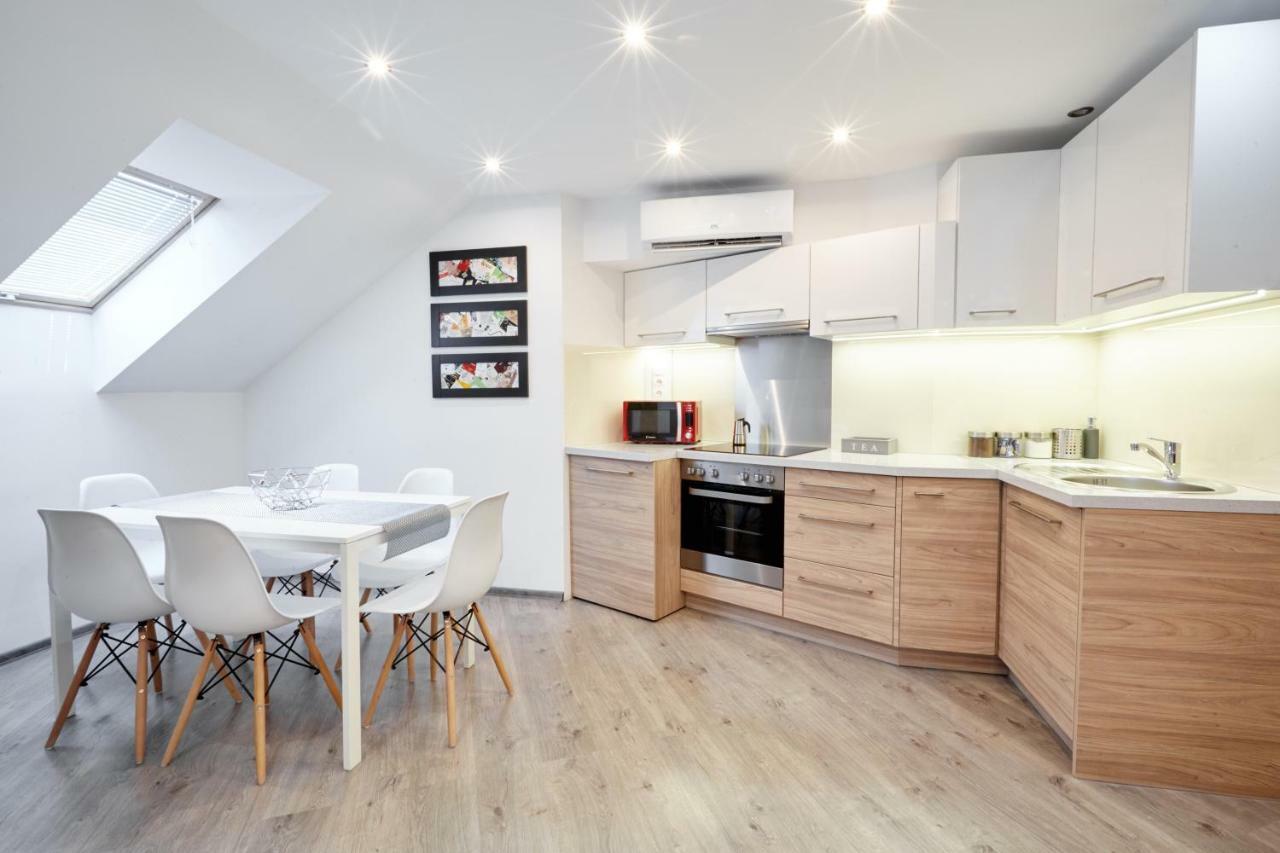Főtér Apartman Villány Kültér fotó